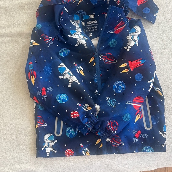 Wawsam rain coat Space Themed! - Picture 2 of 7
